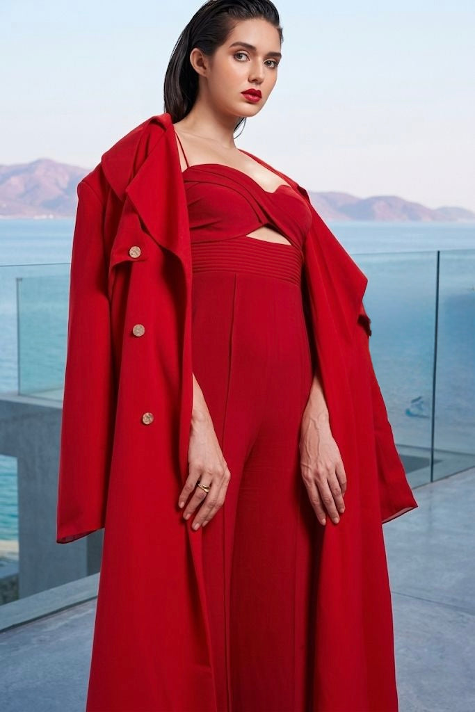 Trench coat in red