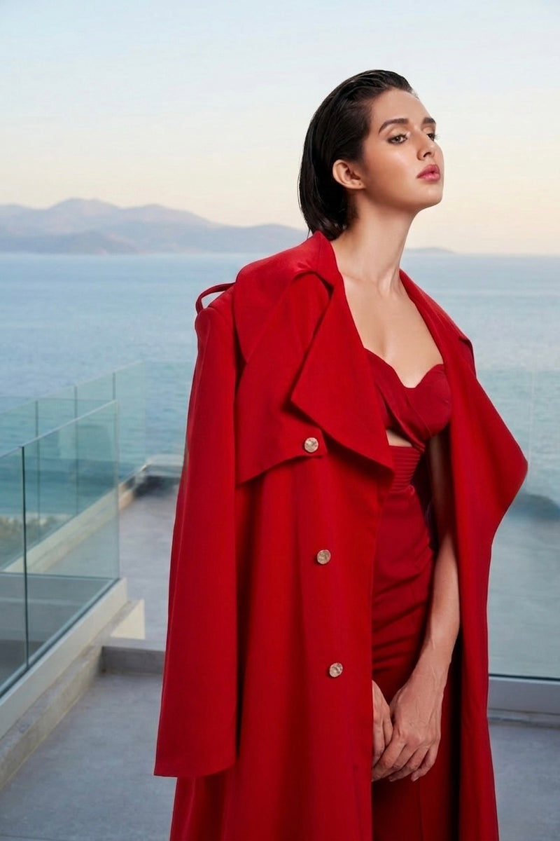 Trench coat in red
