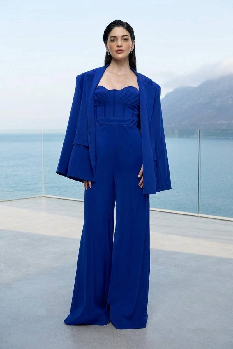 Structured blazer in royal blue