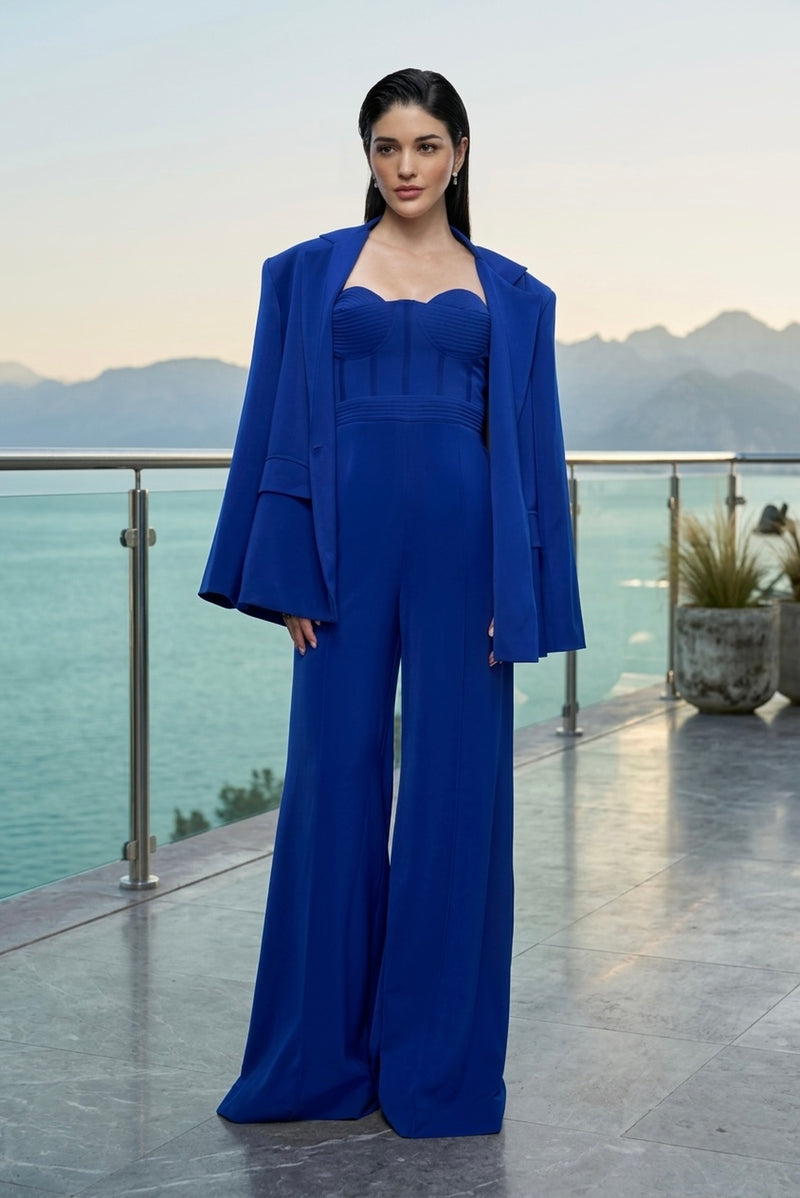 Structured blazer in royal blue